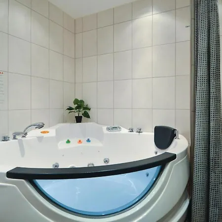 Lovely In Romo With House Sea View