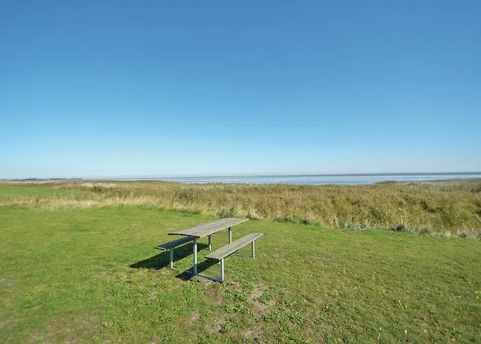 Lovely In With House Sea View Romo