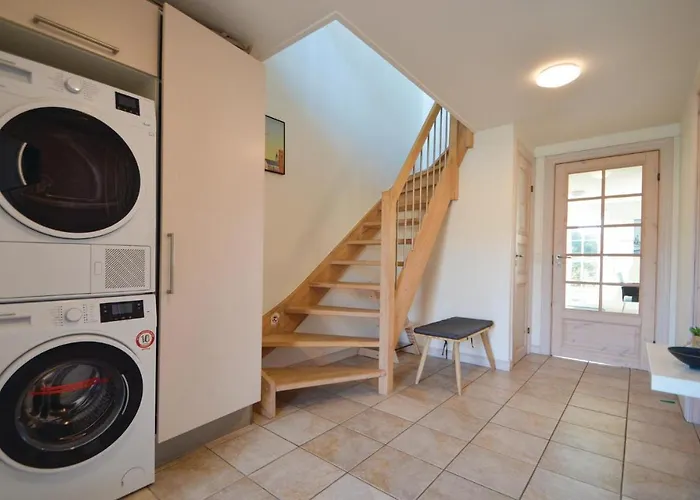 Lovely In With House Sea View